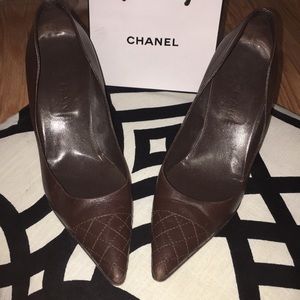 Chanel classic Brown Leather Heels EUC size 36/6